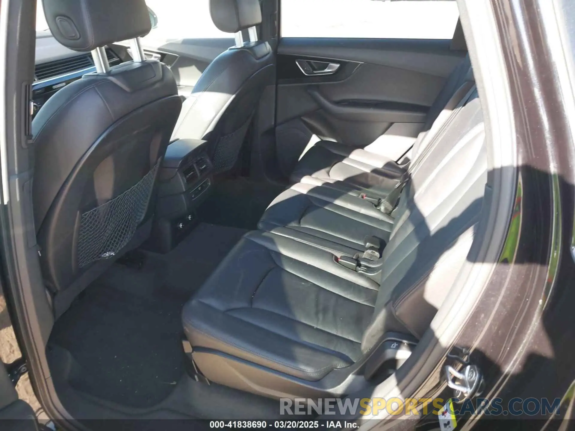 8 fotografías del automóvil dañado WA1AAAF72KD002186 AUDI Q7 2019