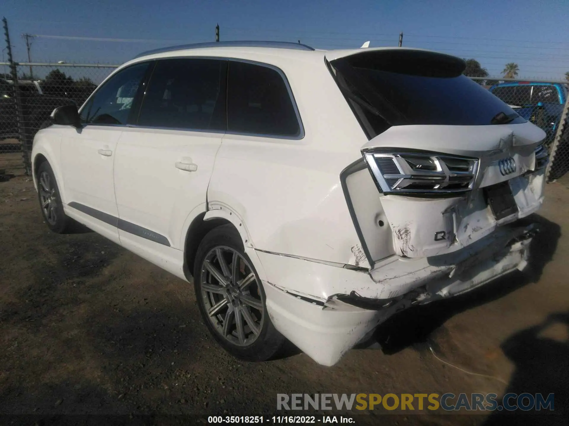 3 fotografías del automóvil dañado WA1AAAF72KD002575 AUDI Q7 2019