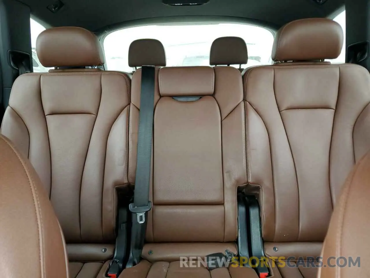 10 fotografías del automóvil dañado WA1AHAF70KD020827 AUDI Q7 2019
