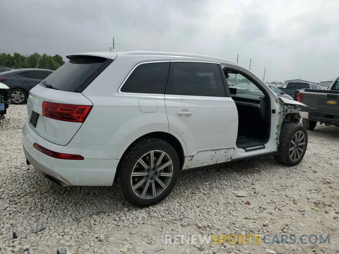 3 fotografías del automóvil dañado WA1AHAF70KD020827 AUDI Q7 2019