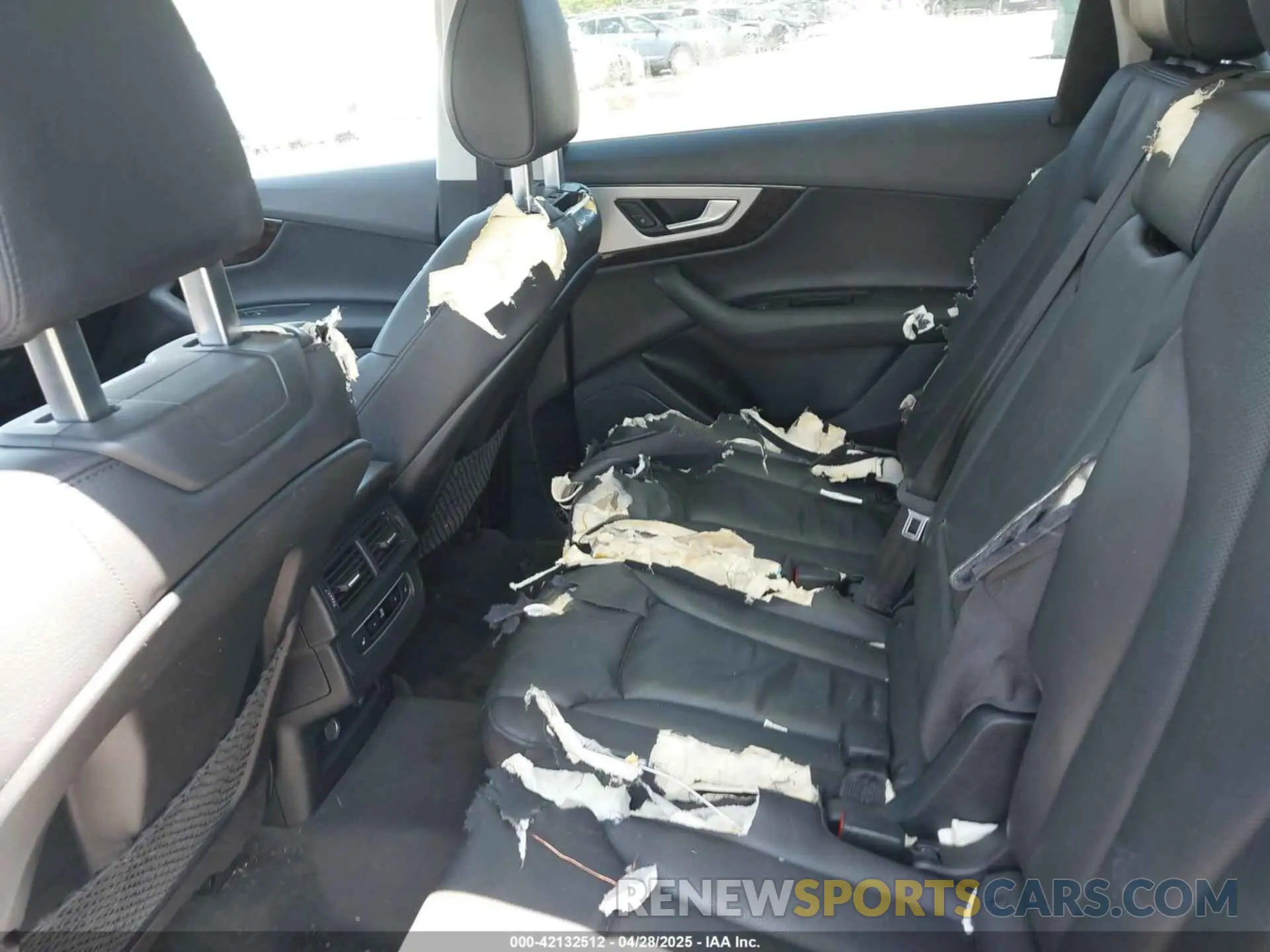 6 fotografías del automóvil dañado WA1AHAF71KD029374 AUDI Q7 2019