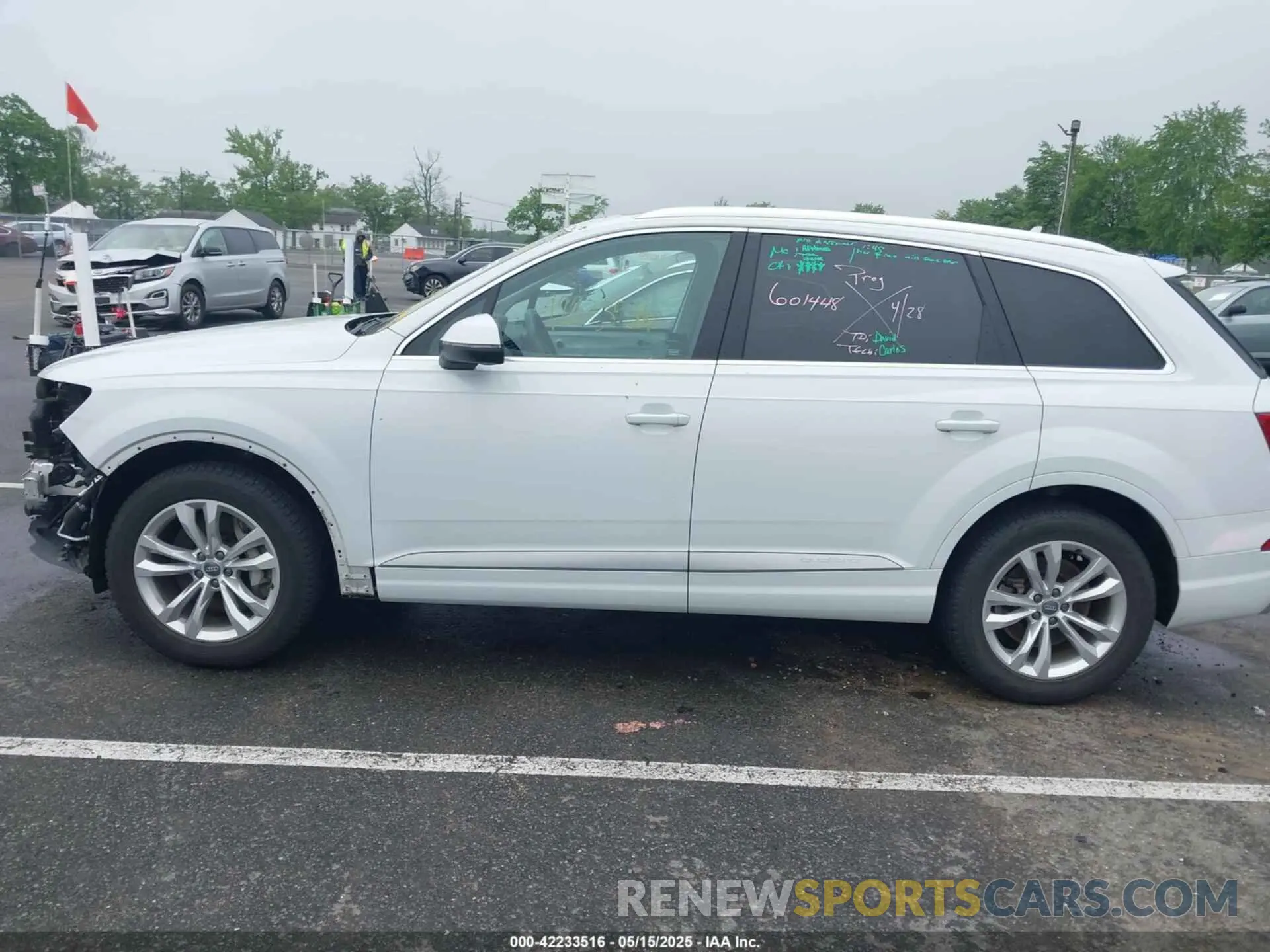 14 fotografías del automóvil dañado WA1AHAF72KD045048 AUDI Q7 2019