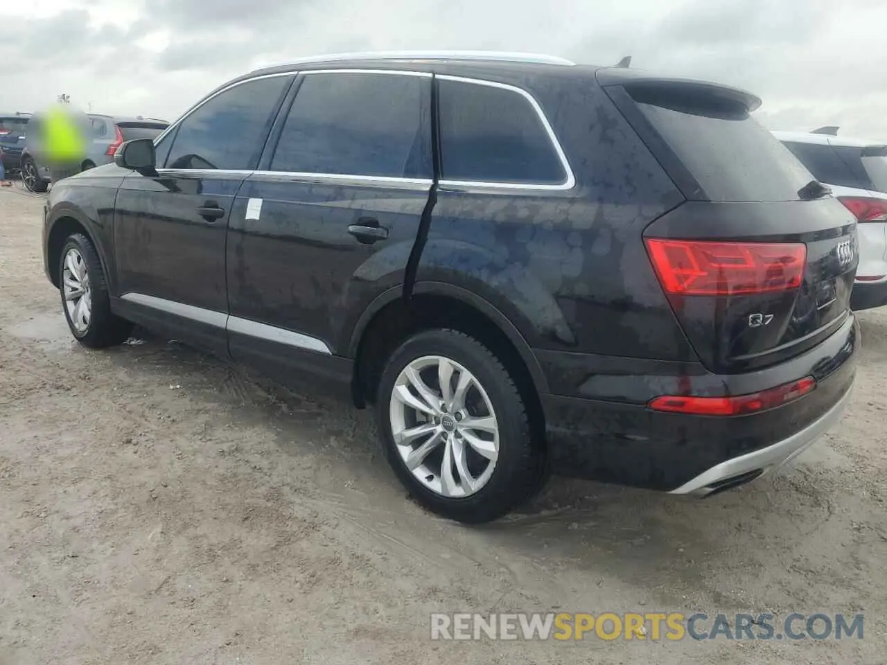 2 fotografías del automóvil dañado WA1AHAF73KD016108 AUDI Q7 2019