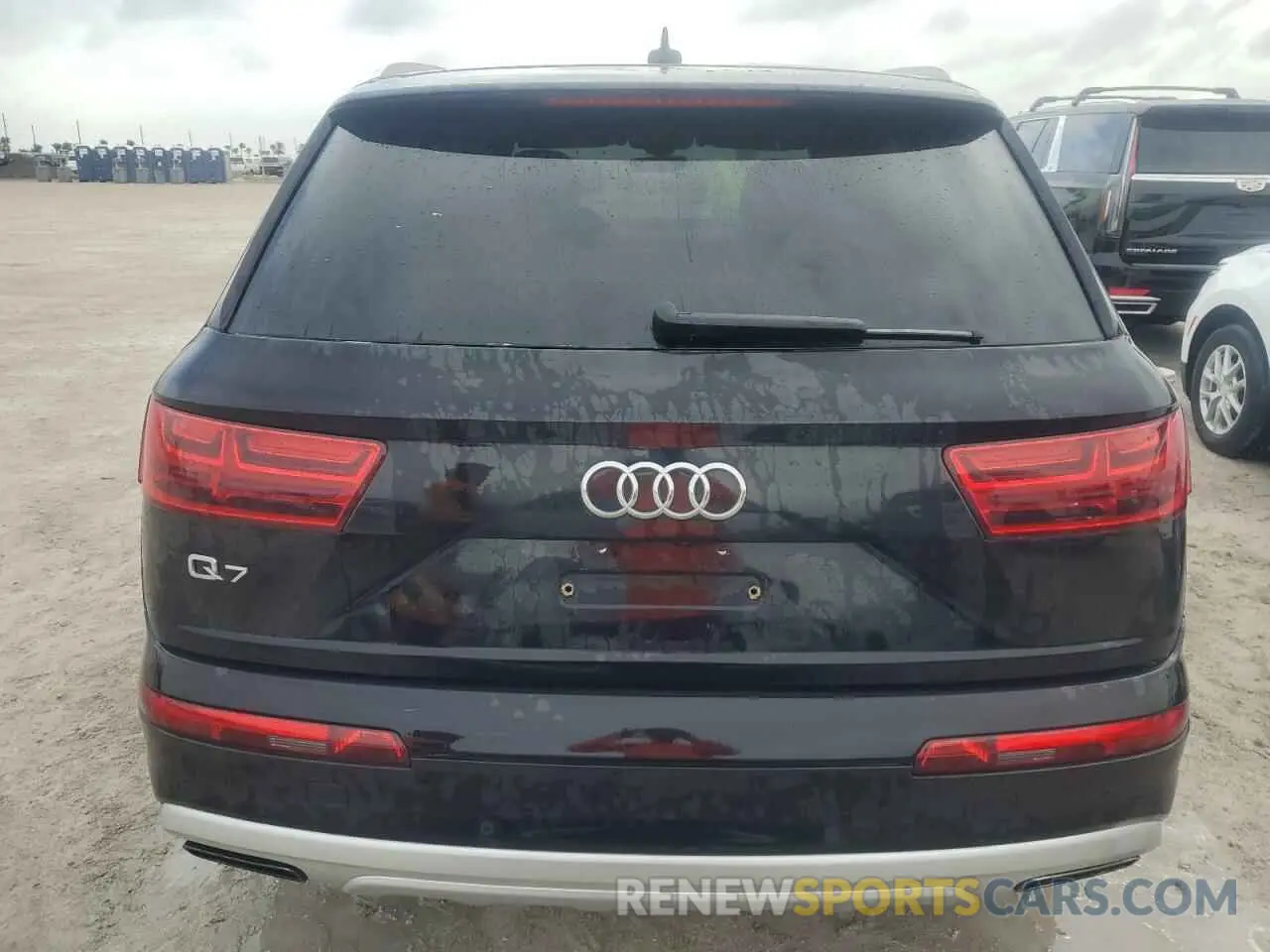 6 fotografías del automóvil dañado WA1AHAF73KD016108 AUDI Q7 2019