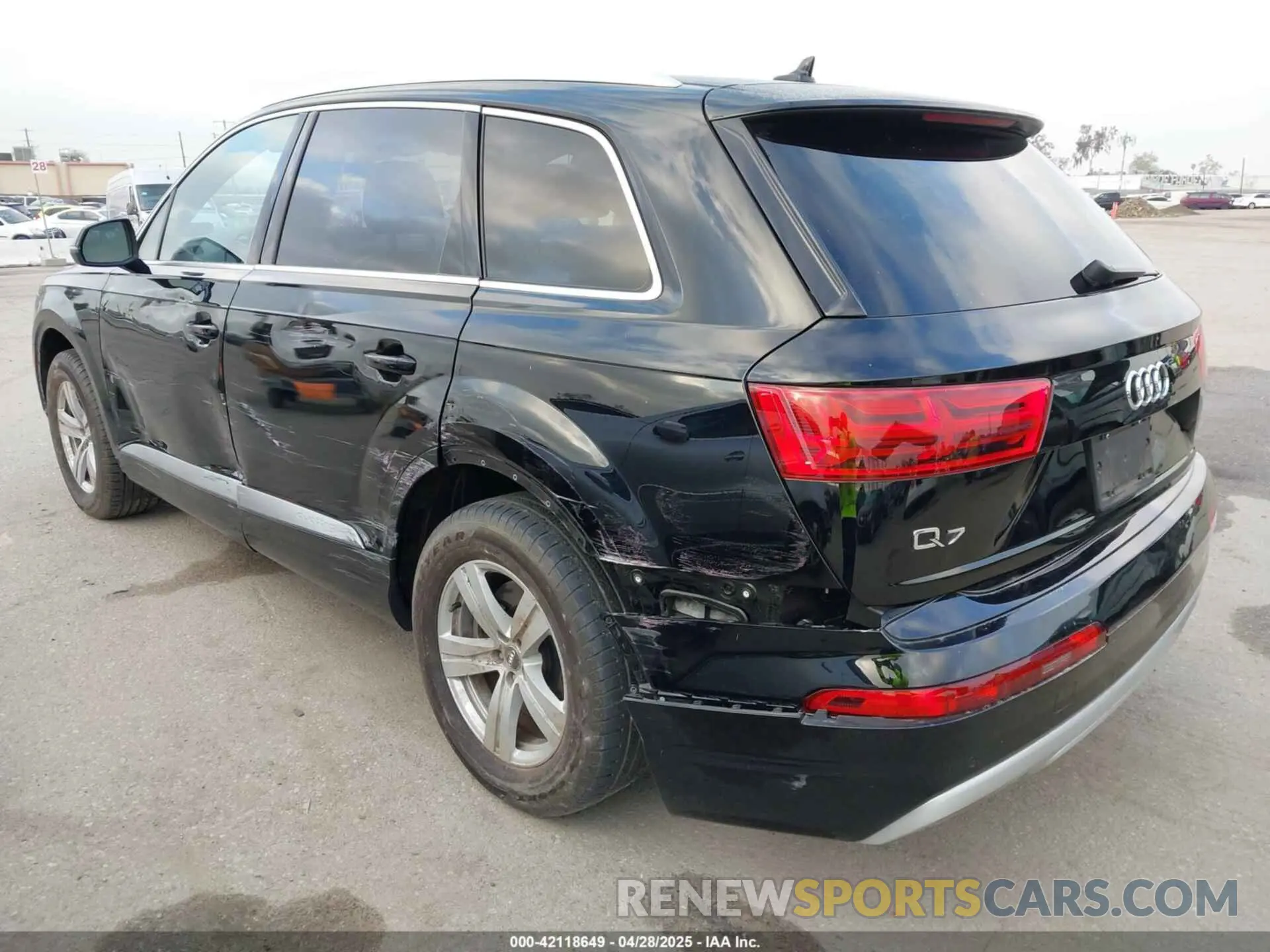 3 fotografías del automóvil dañado WA1AHAF73KD022295 AUDI Q7 2019