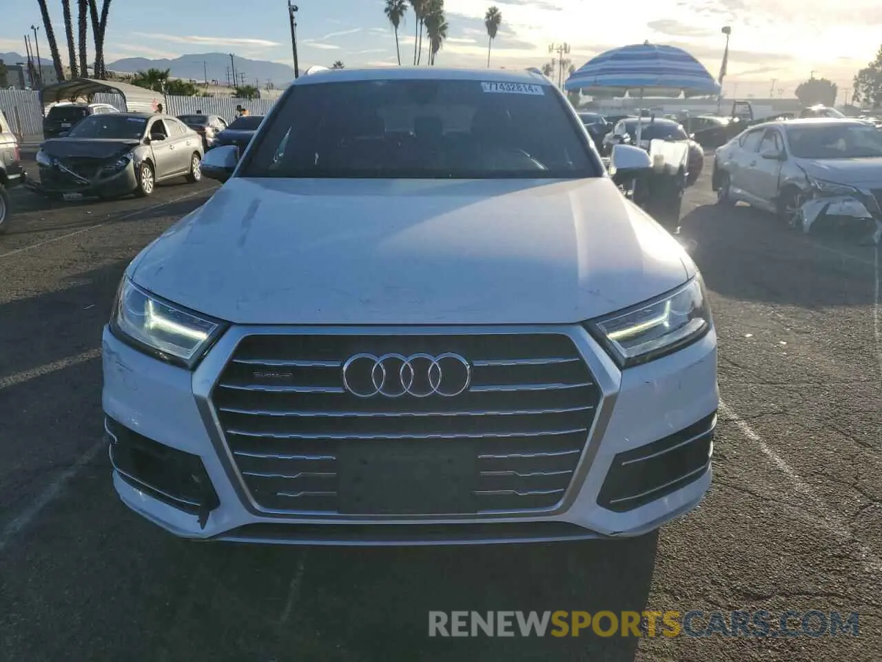 5 fotografías del automóvil dañado WA1AHAF73KD041784 AUDI Q7 2019