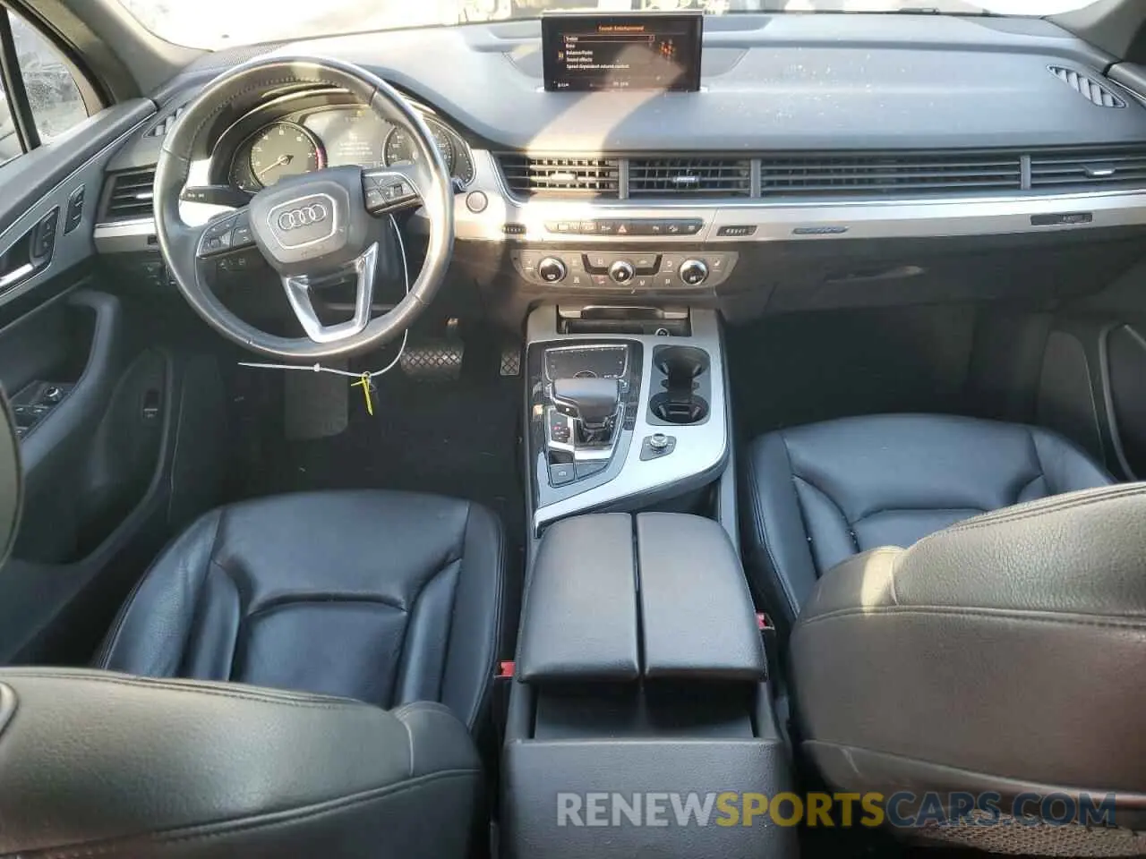 8 fotografías del automóvil dañado WA1AHAF73KD041784 AUDI Q7 2019