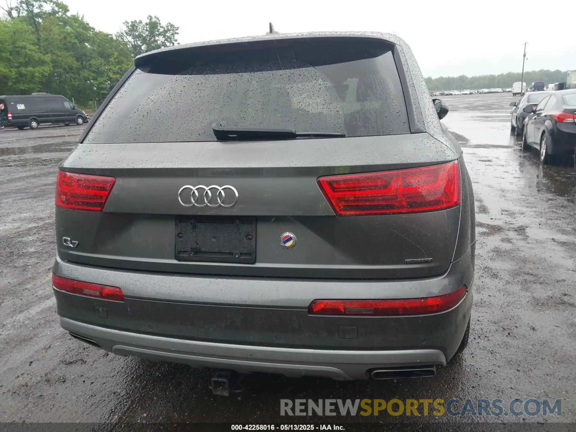 16 fotografías del automóvil dañado WA1AHAF75KD030236 AUDI Q7 2019