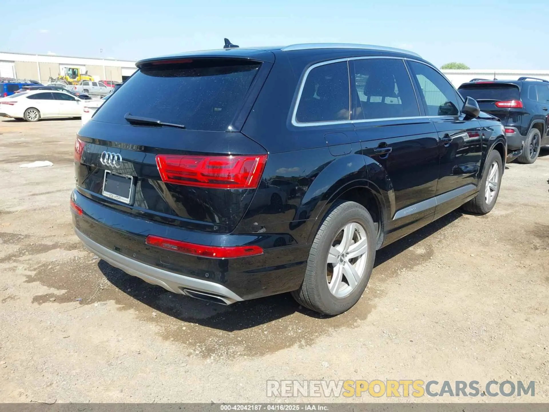 4 fotografías del automóvil dañado WA1AHAF78KD020753 AUDI Q7 2019