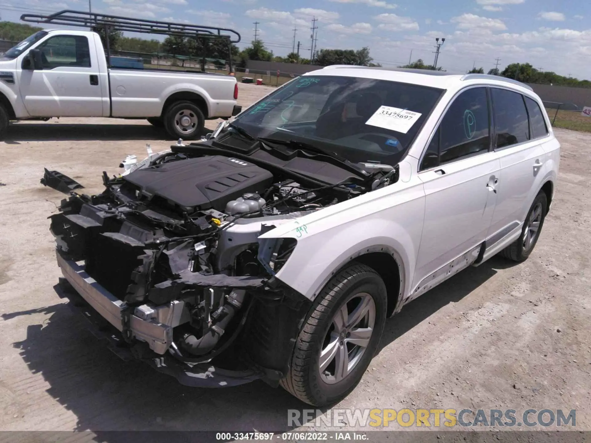 2 fotografías del automóvil dañado WA1AHAF78KD023331 AUDI Q7 2019