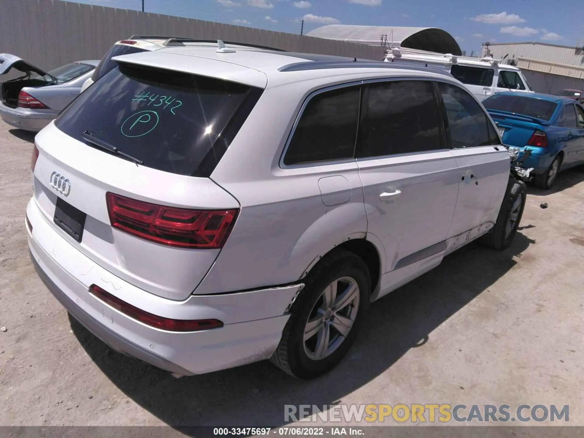 4 fotografías del automóvil dañado WA1AHAF78KD023331 AUDI Q7 2019