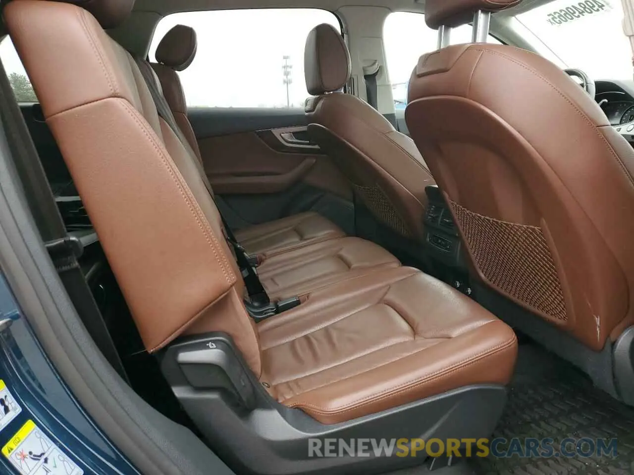 11 fotografías del automóvil dañado WA1AHAF78KD034877 AUDI Q7 2019