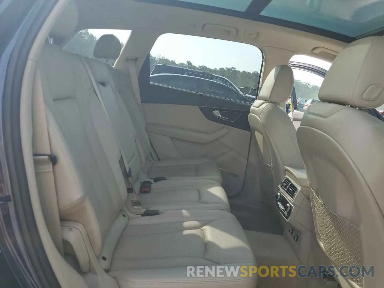 11 fotografías del automóvil dañado WA1LAAF70KD041884 AUDI Q7 2019