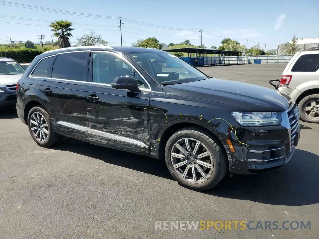 4 fotografías del automóvil dañado WA1LAAF71KD041165 AUDI Q7 2019