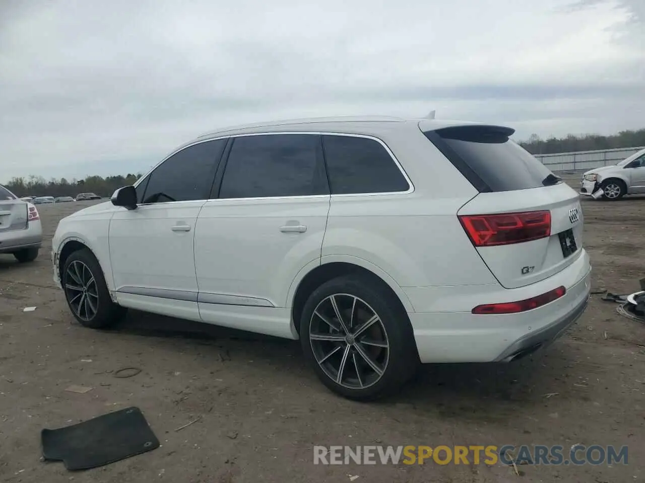2 fotografías del automóvil dañado WA1LAAF71KD043207 AUDI Q7 2019