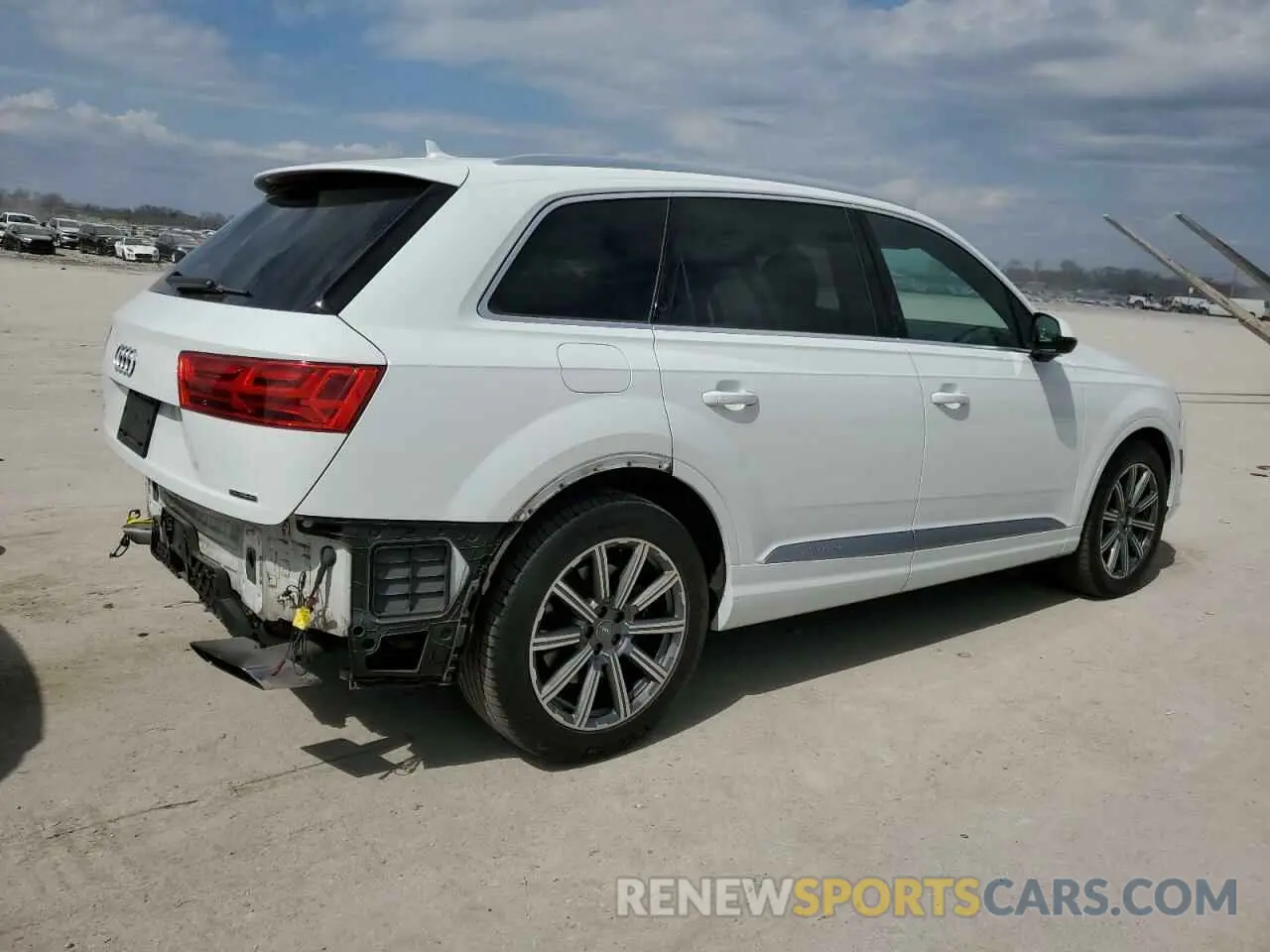 3 fotografías del automóvil dañado WA1LAAF71KD048729 AUDI Q7 2019