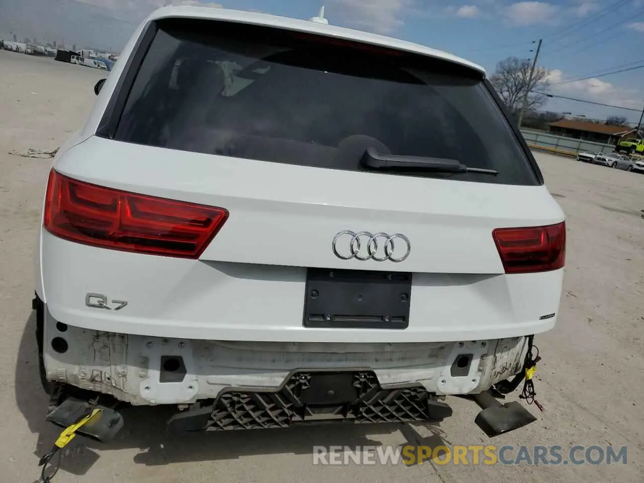 6 fotografías del automóvil dañado WA1LAAF71KD048729 AUDI Q7 2019