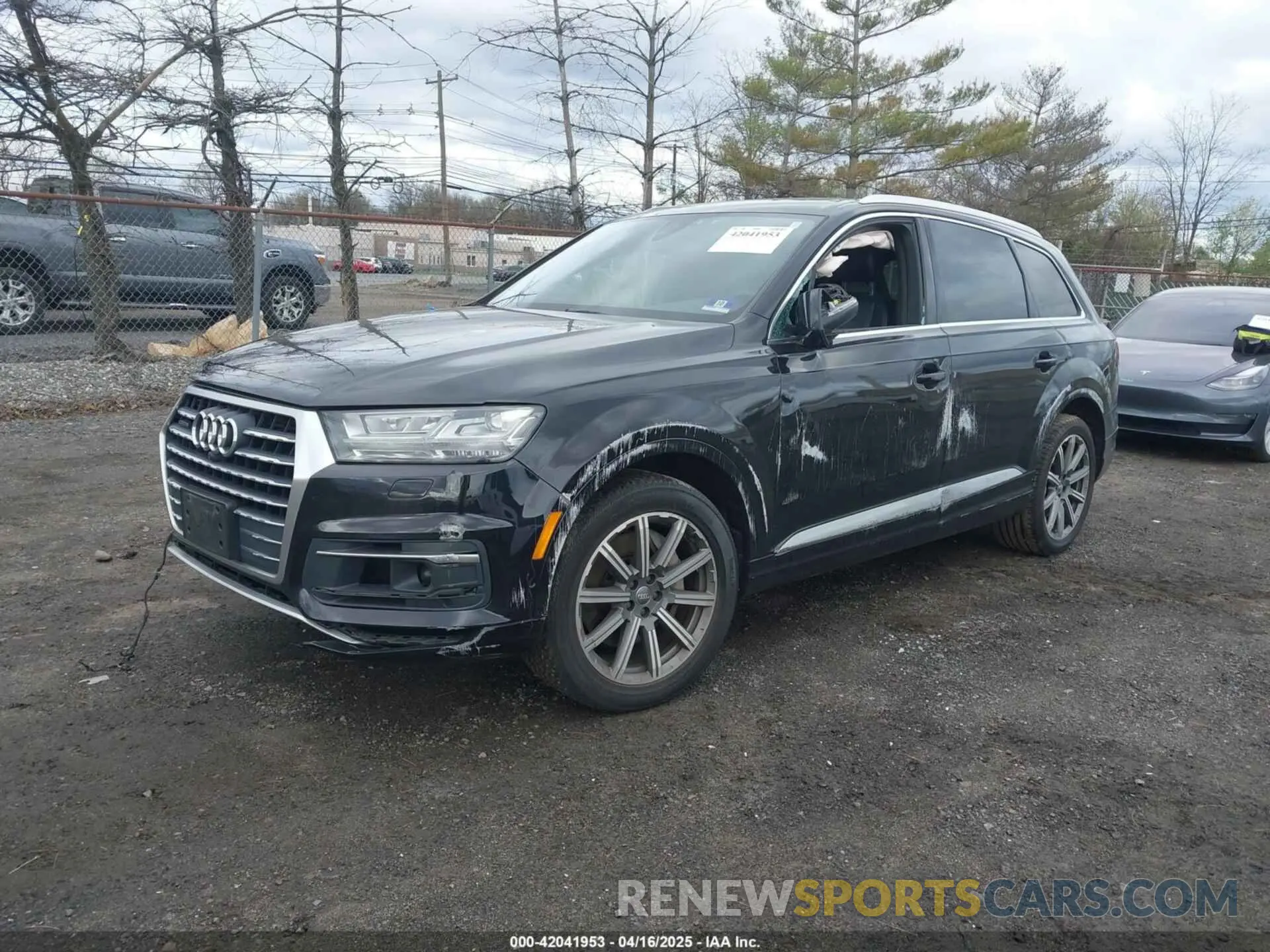 2 fotografías del automóvil dañado WA1LAAF72KD003427 AUDI Q7 2019