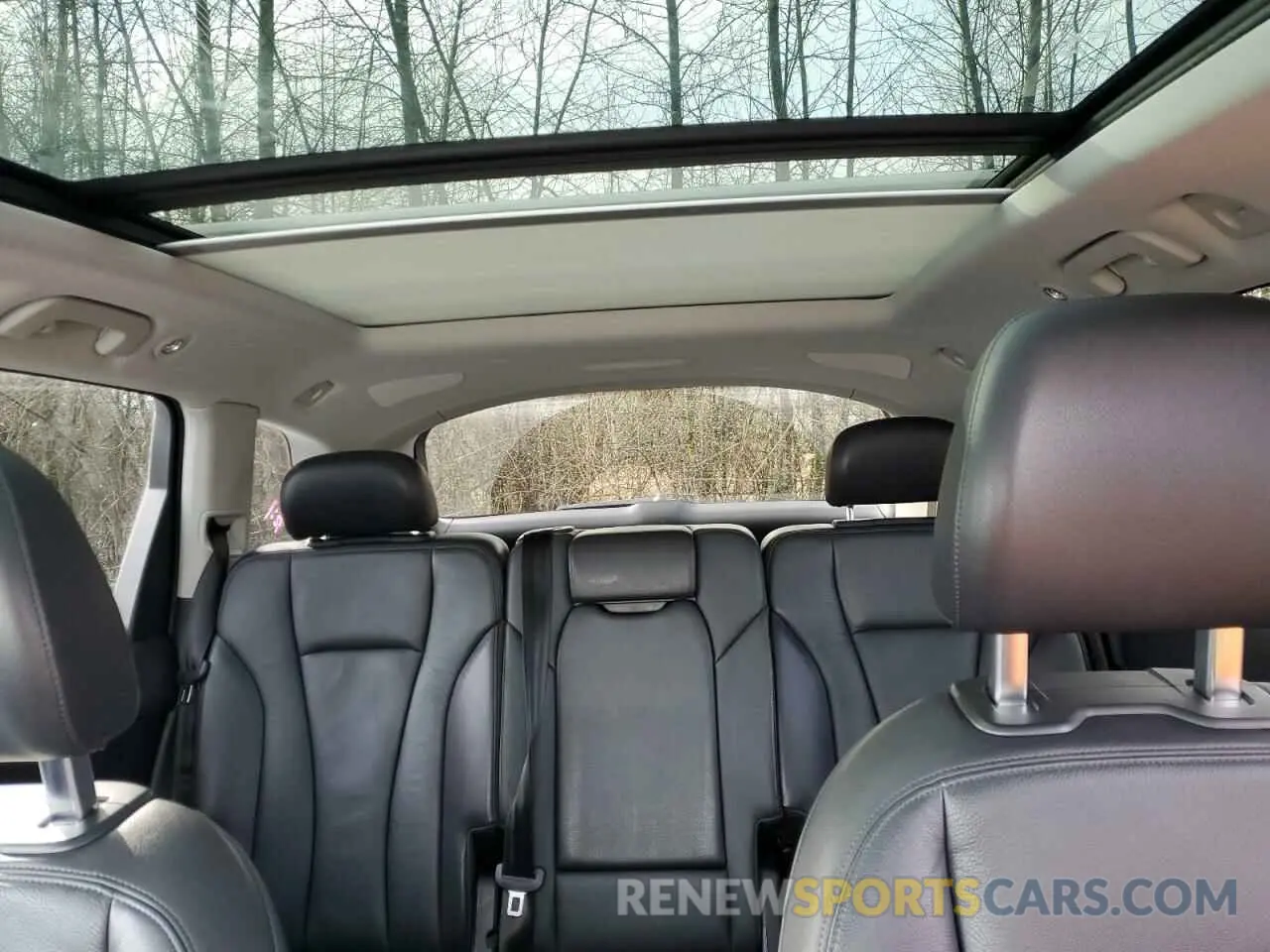 10 fotografías del automóvil dañado WA1LAAF72KD042714 AUDI Q7 2019