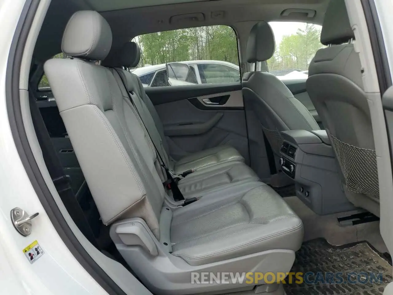 11 fotografías del automóvil dañado WA1LAAF73KD000326 AUDI Q7 2019