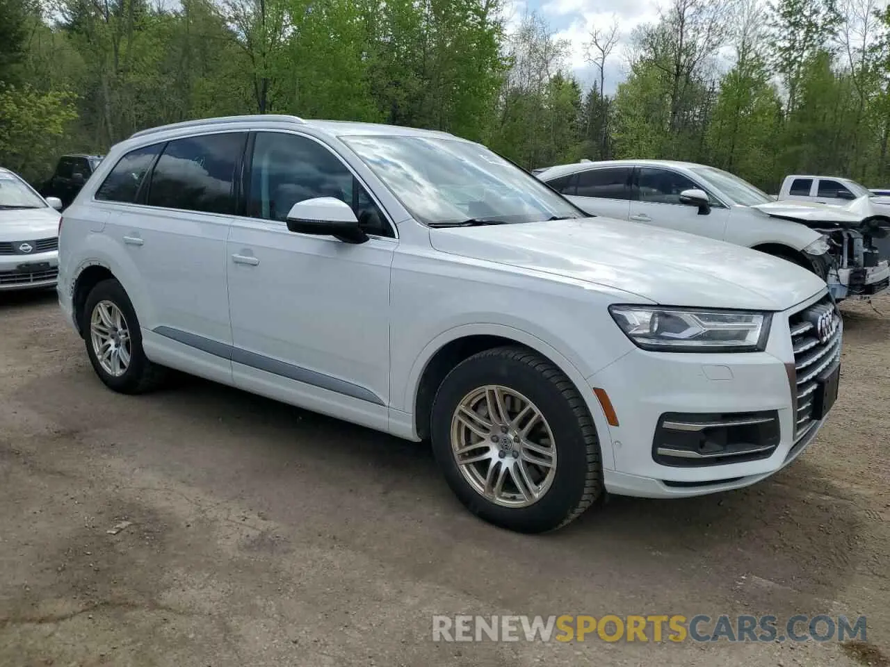 4 fotografías del automóvil dañado WA1LAAF73KD000326 AUDI Q7 2019