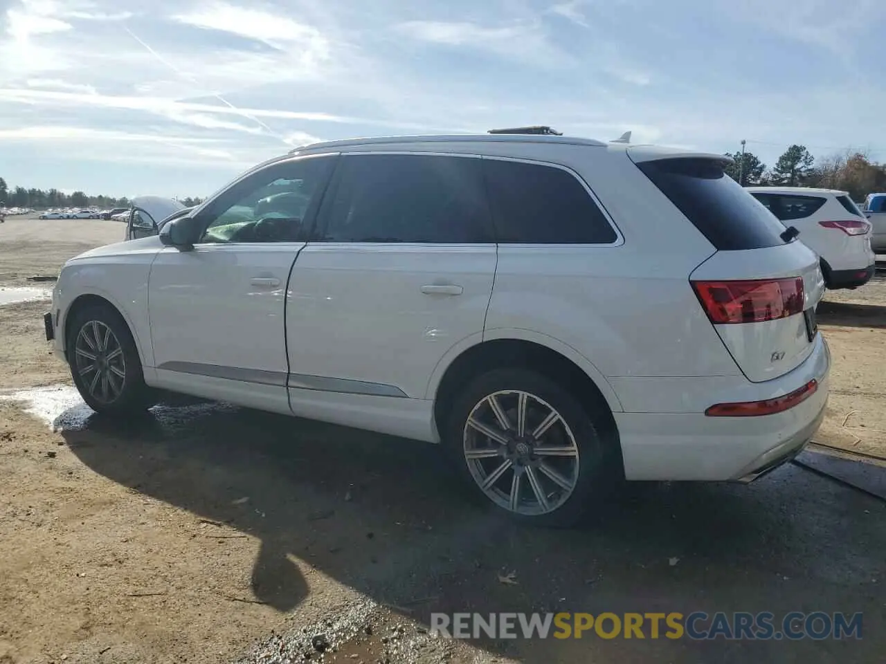2 fotografías del automóvil dañado WA1LAAF74KD023923 AUDI Q7 2019