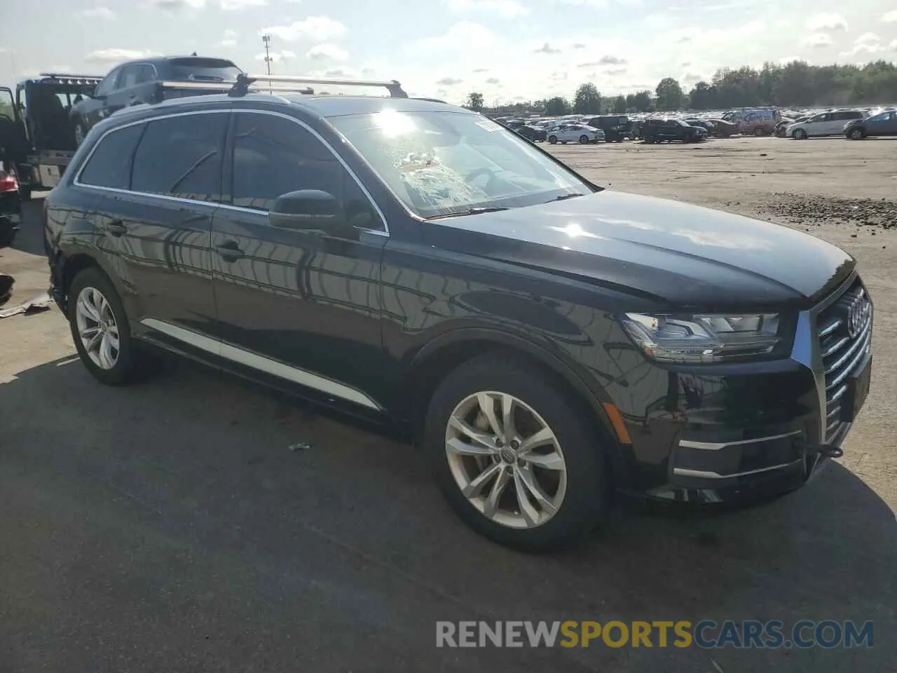 4 fotografías del automóvil dañado WA1LAAF74KD045890 AUDI Q7 2019