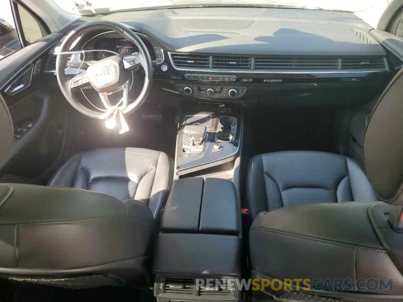 8 fotografías del automóvil dañado WA1LAAF74KD045890 AUDI Q7 2019
