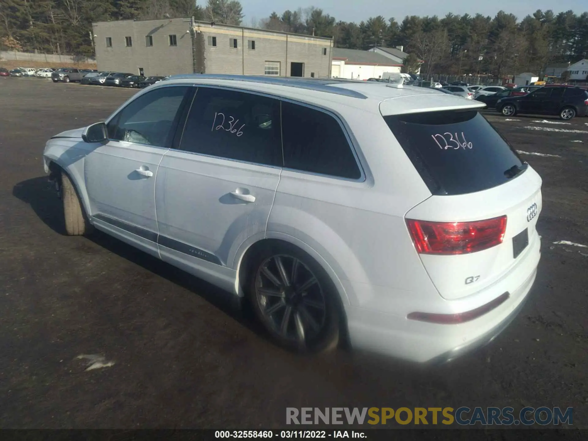 3 fotografías del automóvil dañado WA1LAAF75KD047194 AUDI Q7 2019