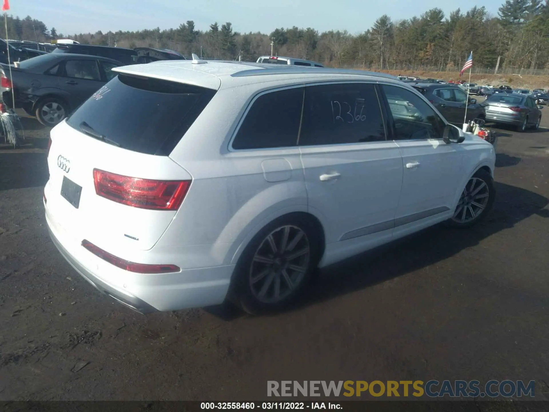 4 fotografías del automóvil dañado WA1LAAF75KD047194 AUDI Q7 2019