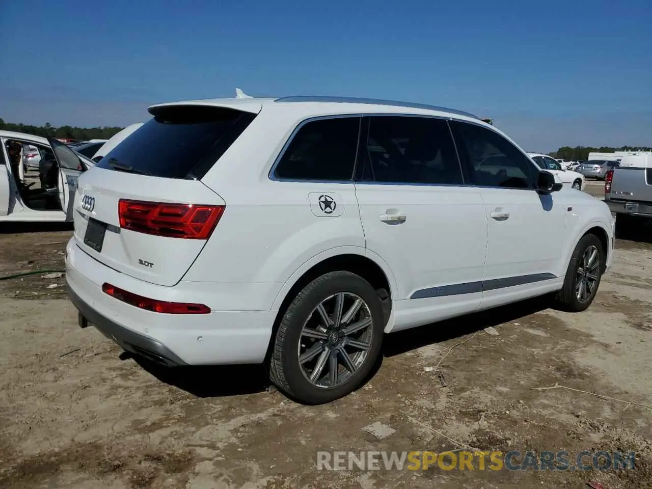 3 fotografías del automóvil dañado WA1LAAF76KD024801 AUDI Q7 2019