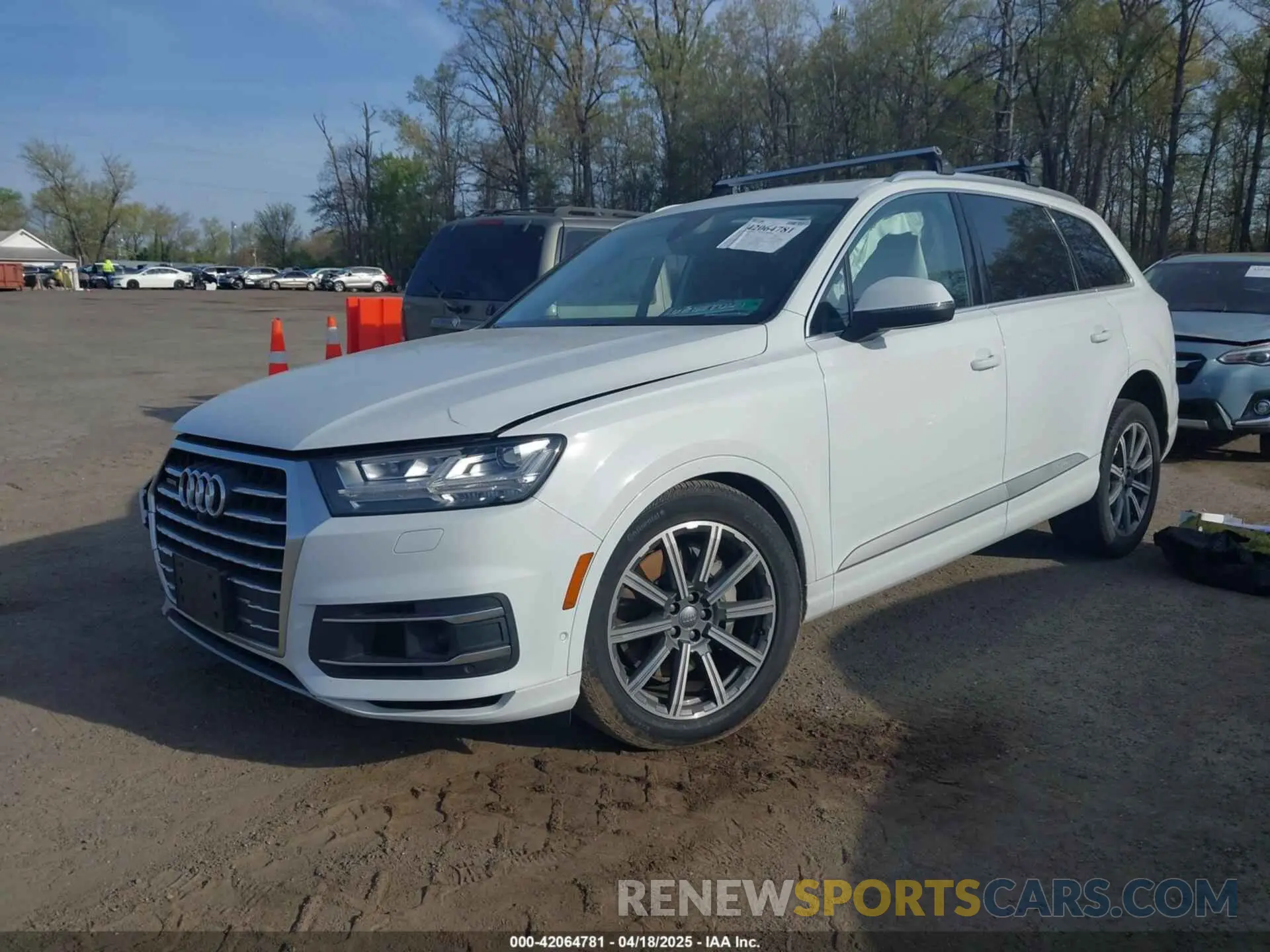 2 fotografías del automóvil dañado WA1LAAF76KD032719 AUDI Q7 2019