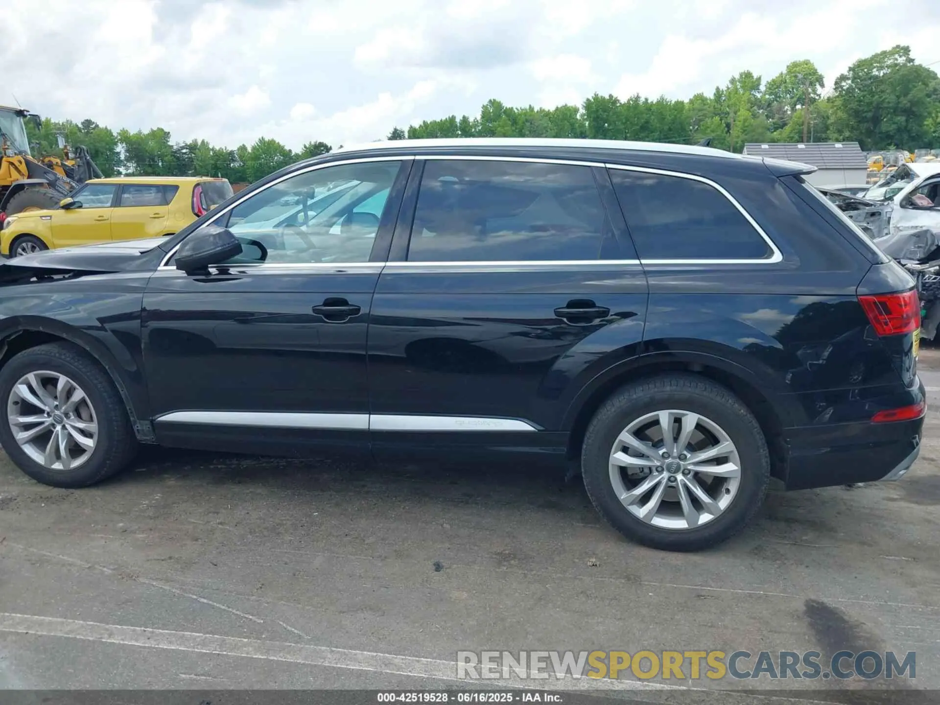 14 fotografías del automóvil dañado WA1LAAF77KD043812 AUDI Q7 2019