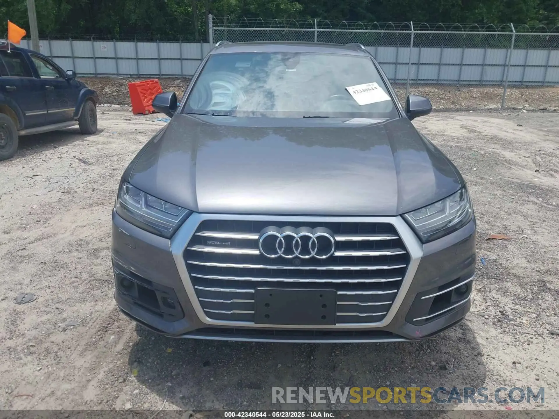 13 fotografías del automóvil dañado WA1LAAF78KD012598 AUDI Q7 2019