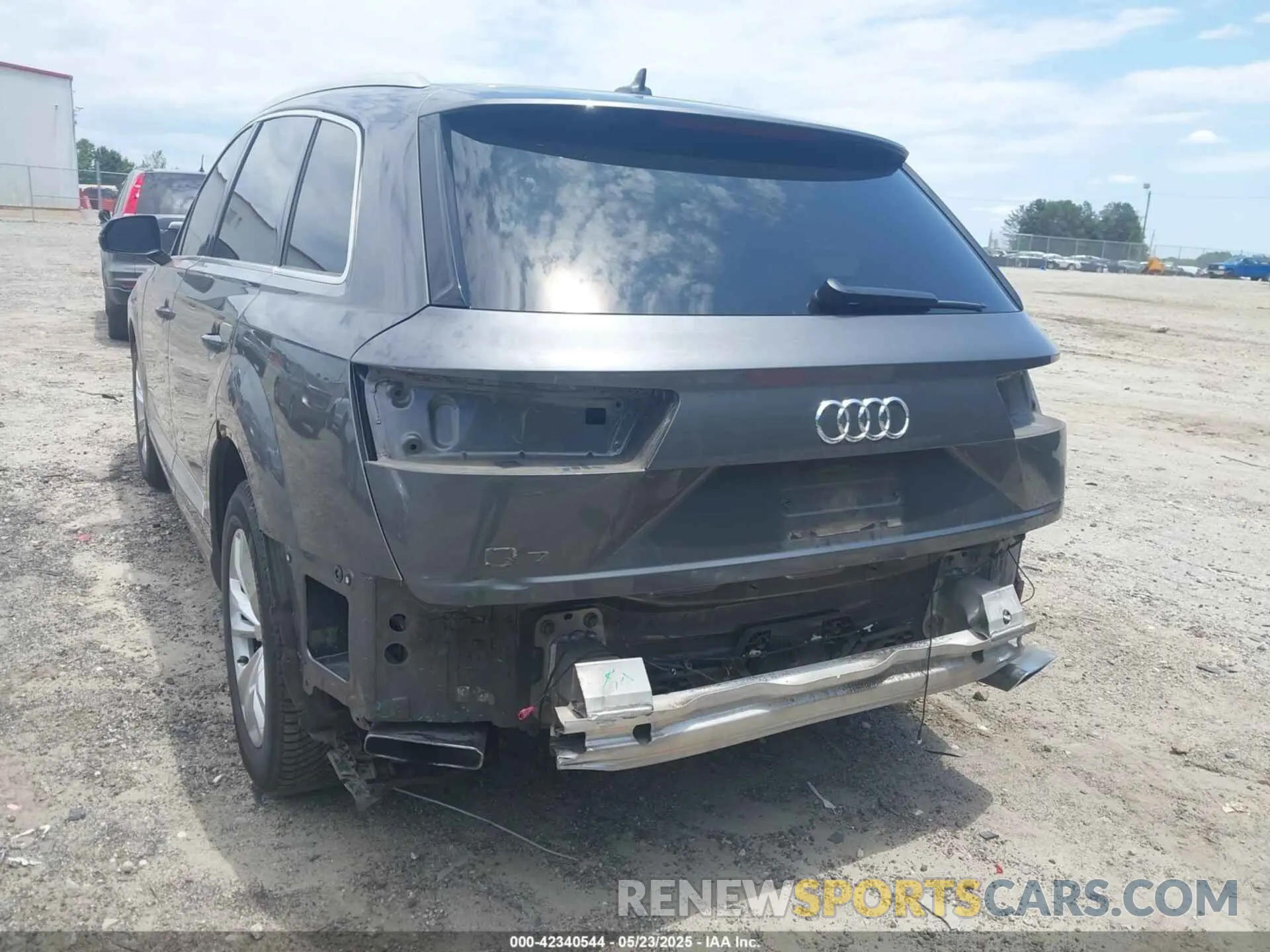 6 fotografías del automóvil dañado WA1LAAF78KD012598 AUDI Q7 2019
