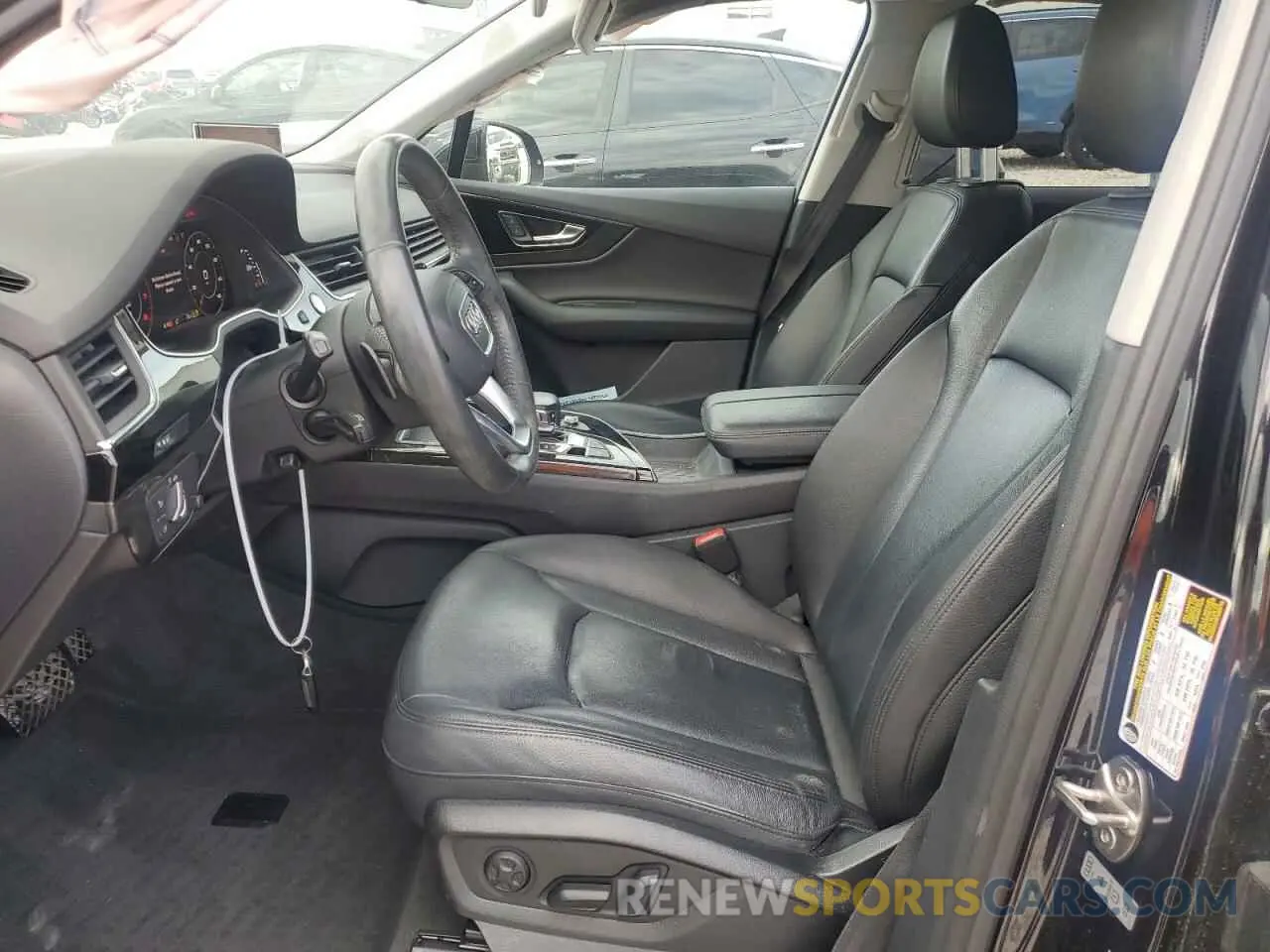 7 fotografías del automóvil dañado WA1LAAF78KD038134 AUDI Q7 2019