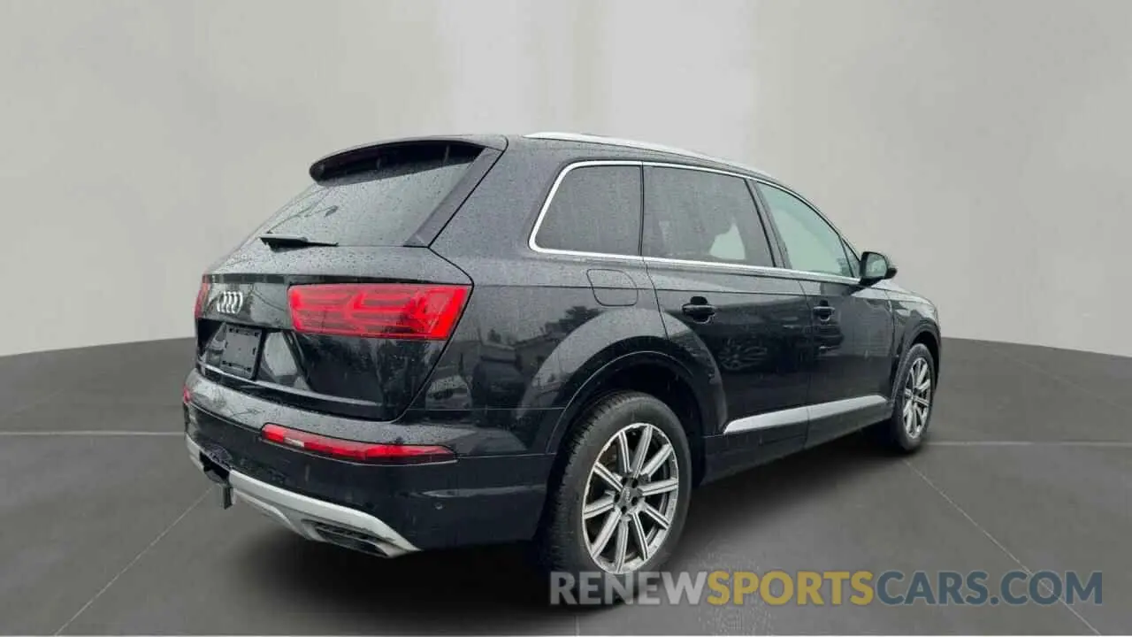 4 fotografías del automóvil dañado WA1LABF79KD013135 AUDI Q7 2019