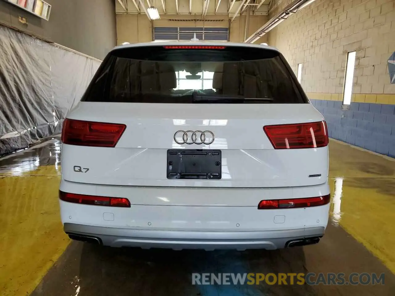 6 fotografías del automóvil dañado WA1LHAF70KD042836 AUDI Q7 2019
