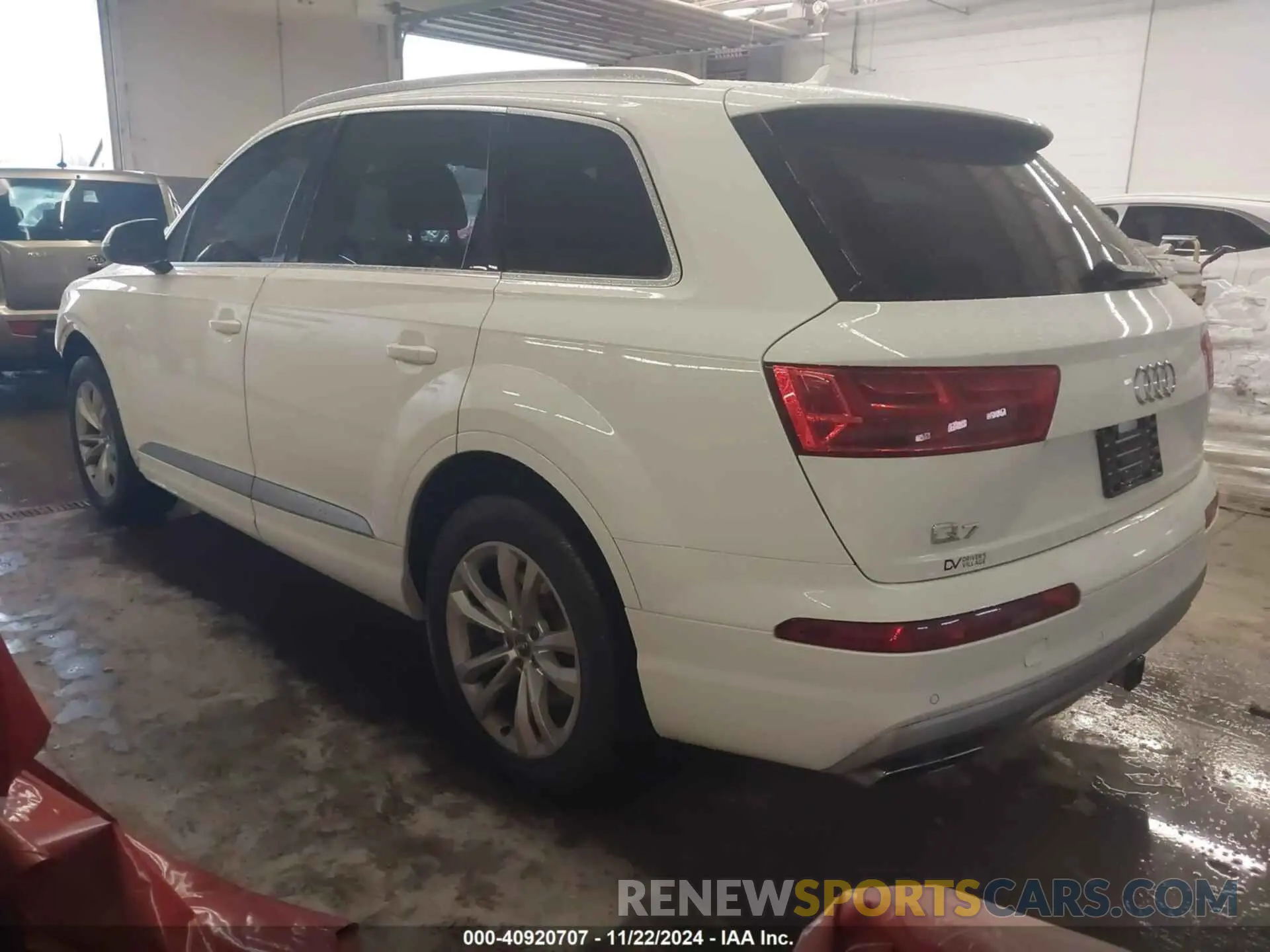 3 fotografías del automóvil dañado WA1LHAF72KD017193 AUDI Q7 2019