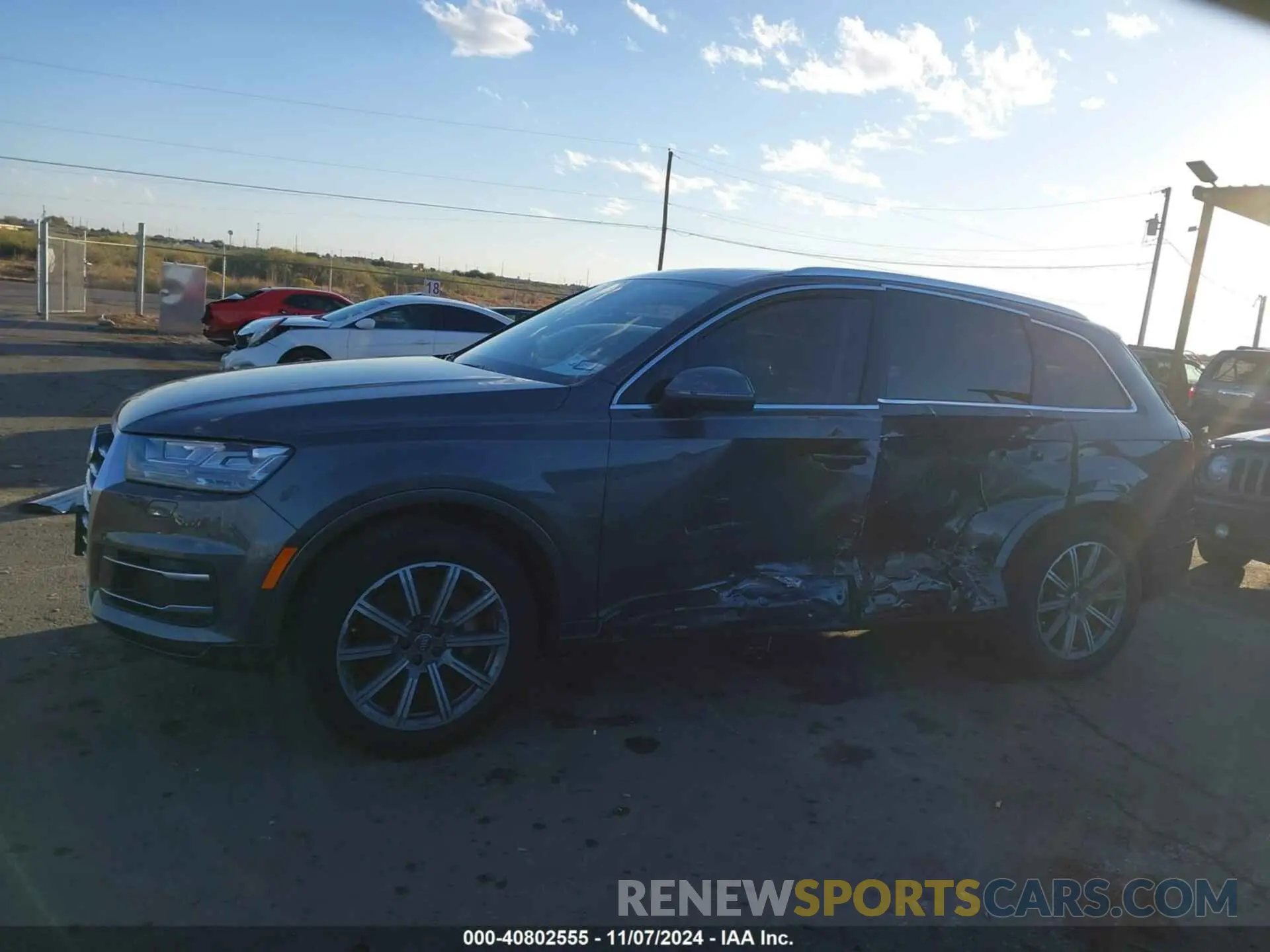 14 fotografías del automóvil dañado WA1LHAF73KD022807 AUDI Q7 2019
