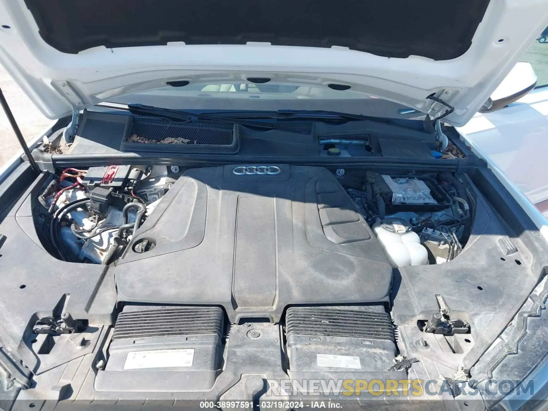 10 fotografías del automóvil dañado WA1LHAF73KD038571 AUDI Q7 2019