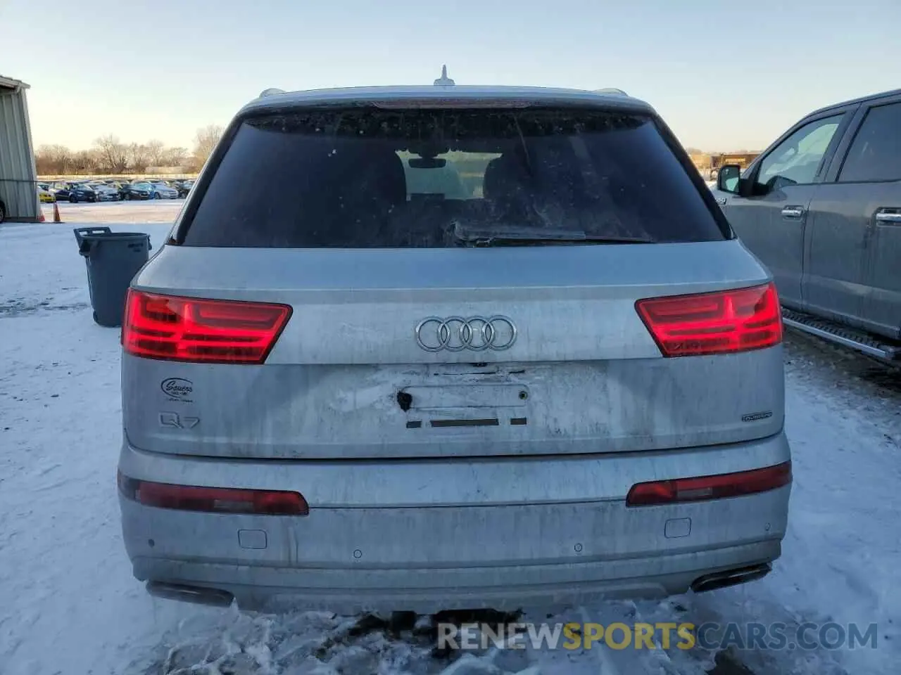 6 fotografías del automóvil dañado WA1LHAF74KD031452 AUDI Q7 2019