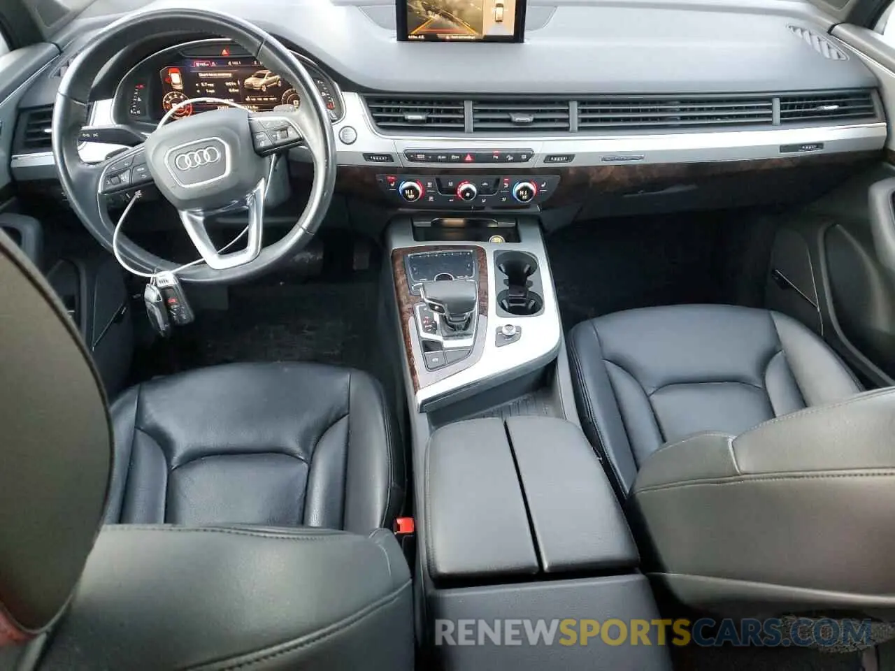 8 fotografías del automóvil dañado WA1LHAF74KD031452 AUDI Q7 2019