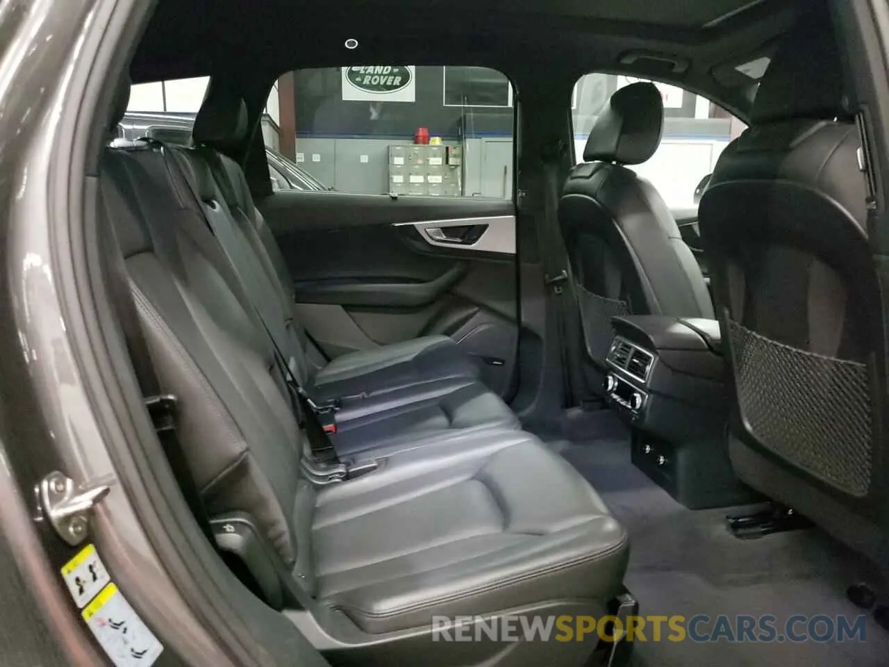11 fotografías del automóvil dañado WA1LHAF74KD040782 AUDI Q7 2019