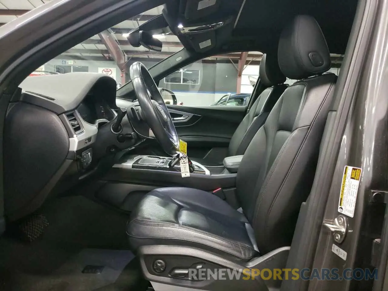 7 fotografías del automóvil dañado WA1LHAF74KD040782 AUDI Q7 2019