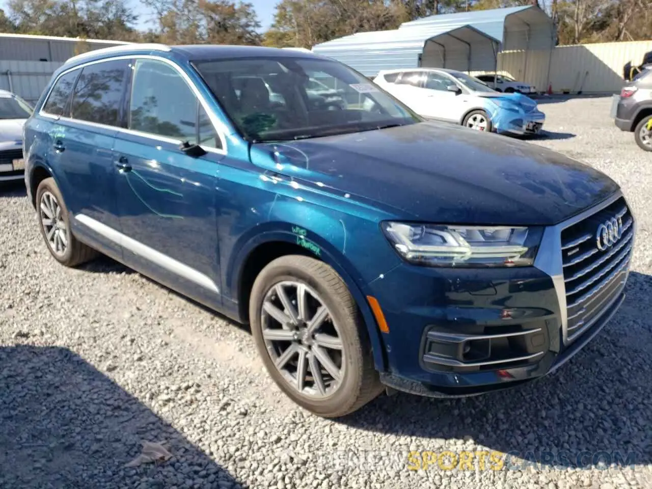 4 fotografías del automóvil dañado WA1LHAF75KD019858 AUDI Q7 2019