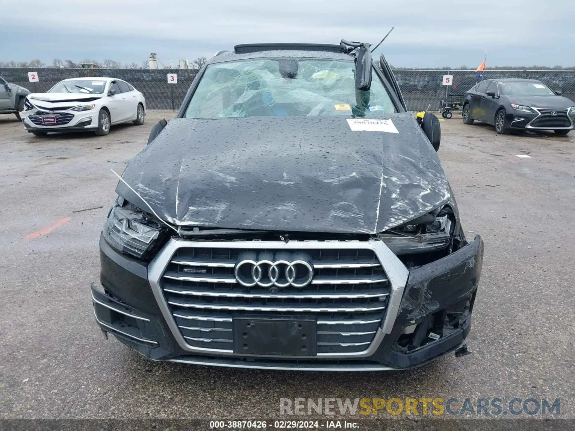 12 fotografías del automóvil dañado WA1LHAF75KD033226 AUDI Q7 2019
