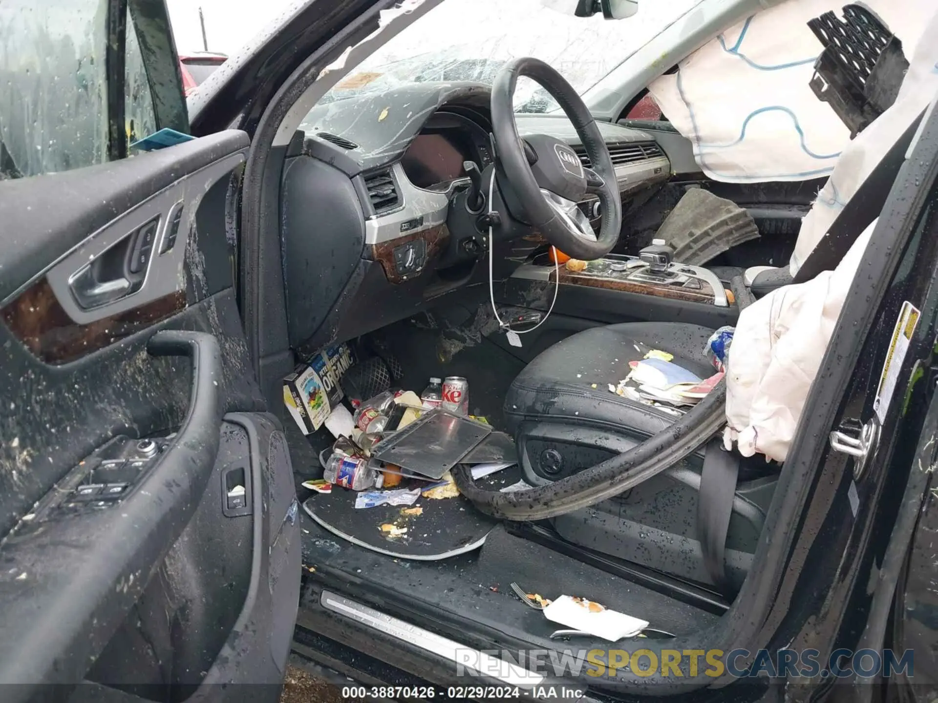 5 fotografías del automóvil dañado WA1LHAF75KD033226 AUDI Q7 2019