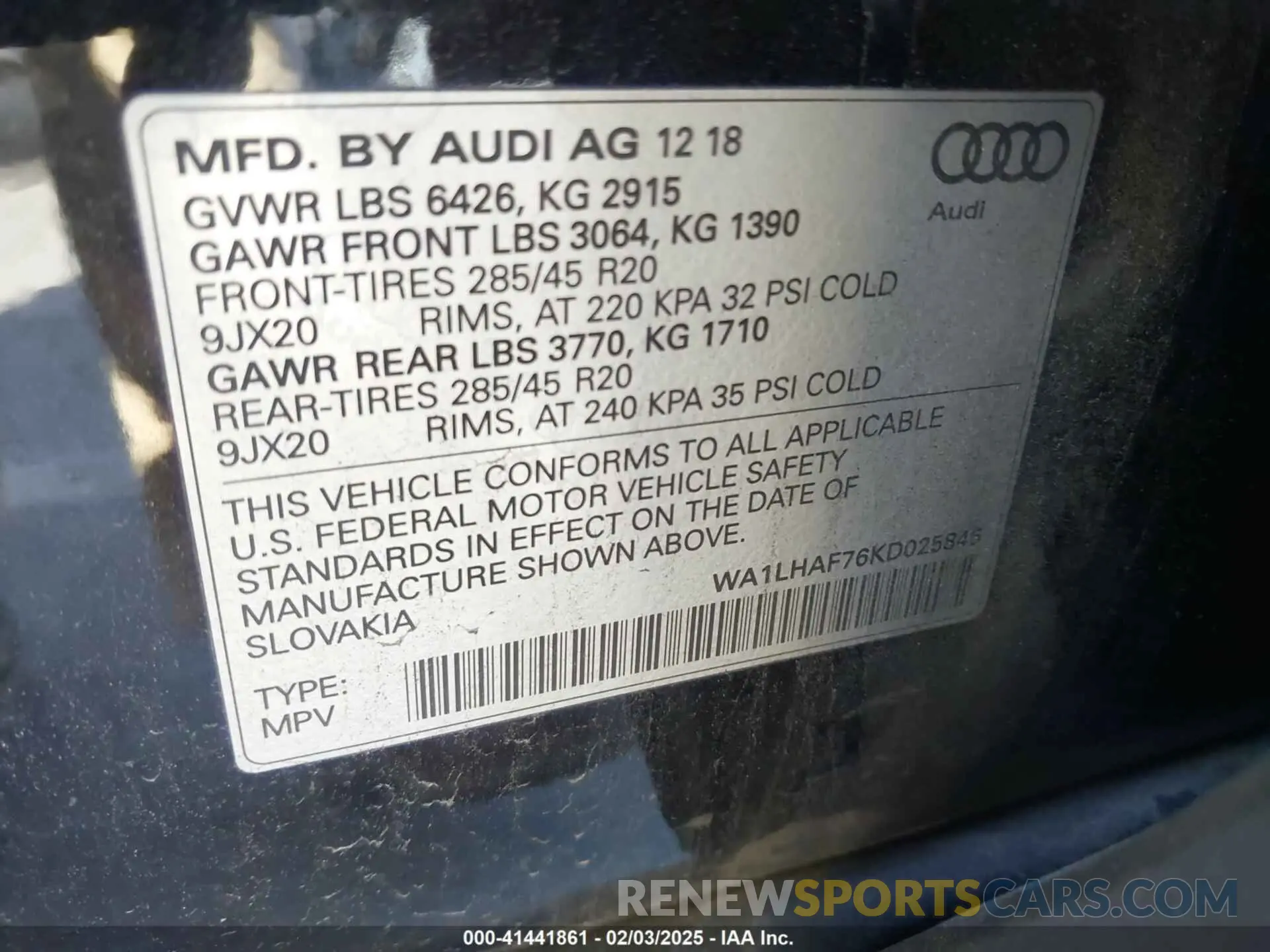 9 fotografías del automóvil dañado WA1LHAF76KD025846 AUDI Q7 2019