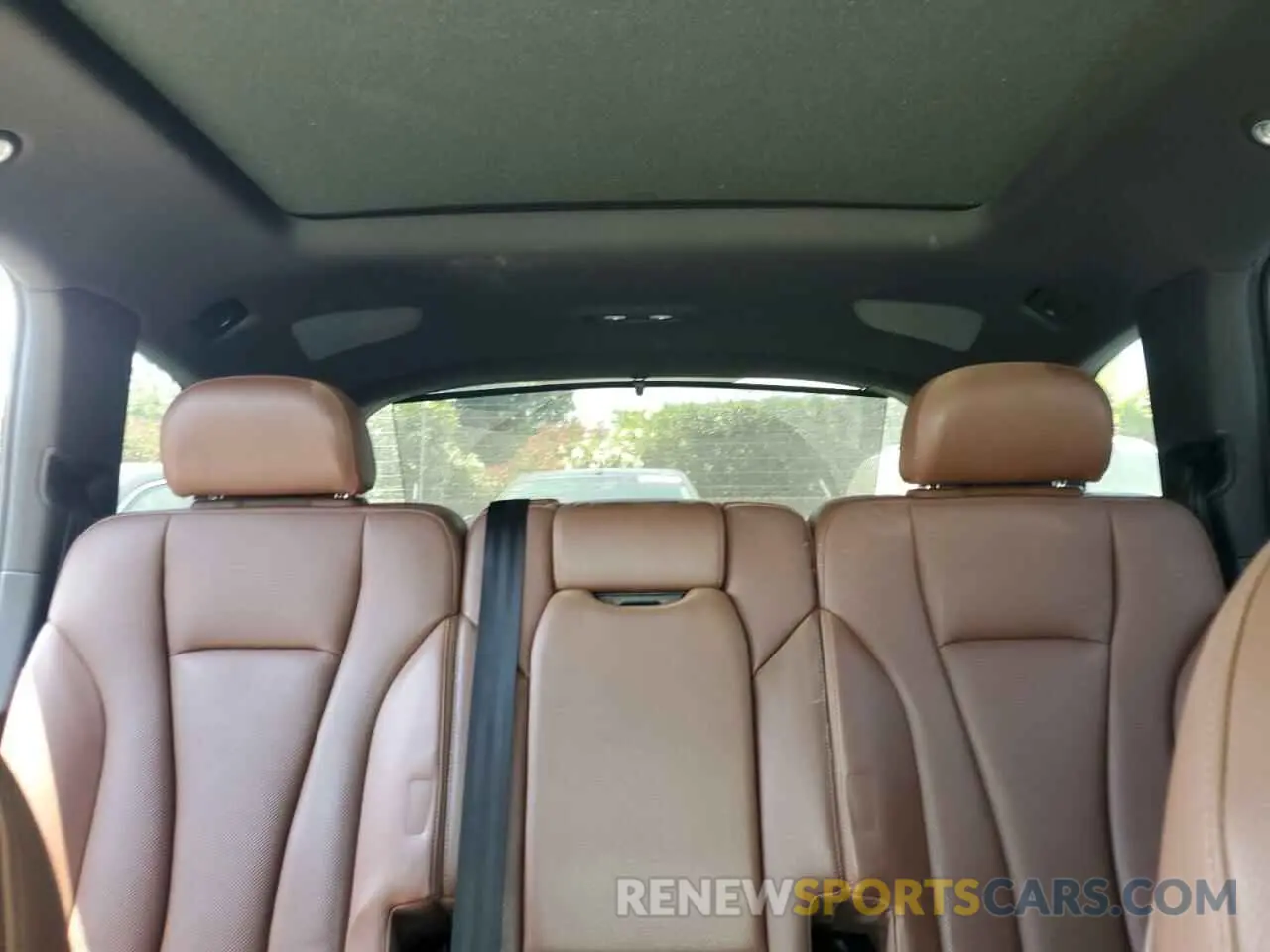 10 fotografías del automóvil dañado WA1LHAF76KD040542 AUDI Q7 2019